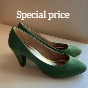 Zara high heel shoes used but like new